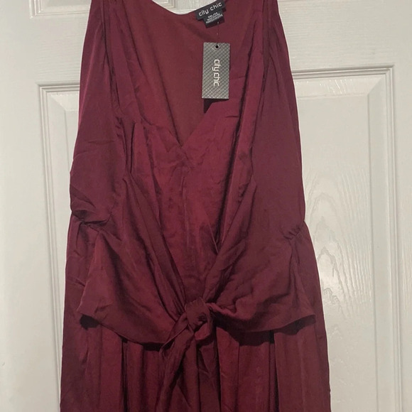 City Chic Dreaming Dress - Pomegranate Size XXl / 24 - Picture 6 of 7